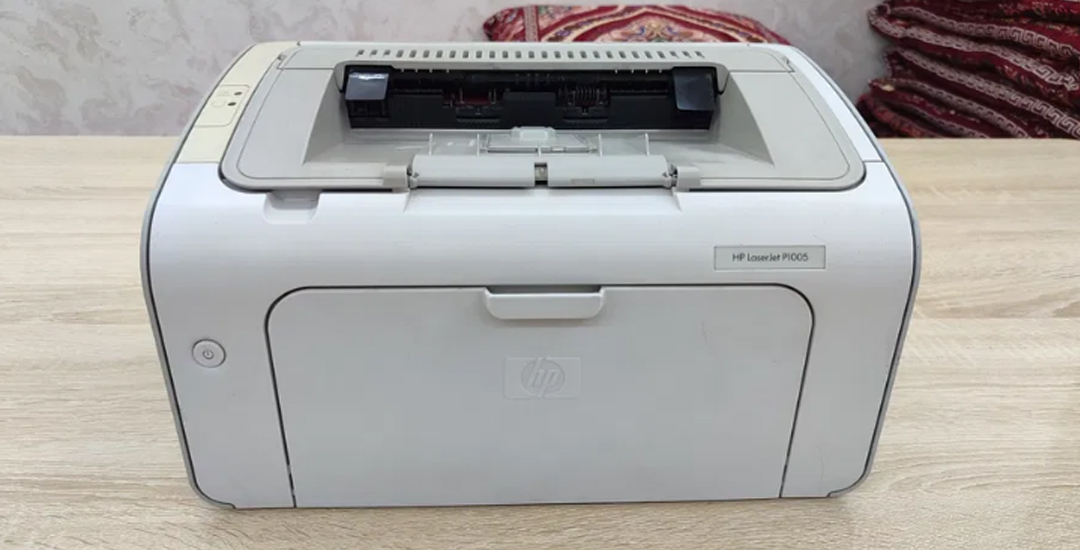 HP LaserJet P1005 HP LaserJet P1005
